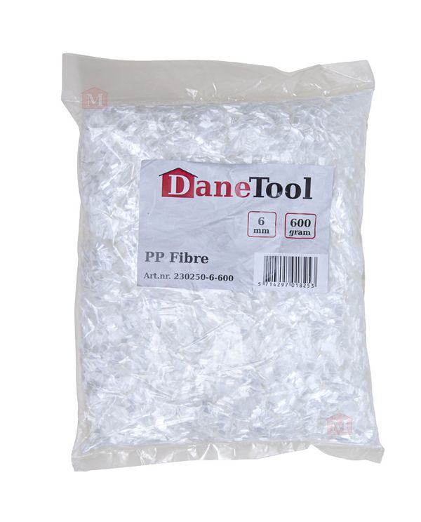 DaneTool PP Microfibre i hvid farve i med en fiberstørrelse på 6 mm. Pose med 600 gram. Tilsættes til beton eller mørtel, virker som armering og hjælper til at undgå revner.
